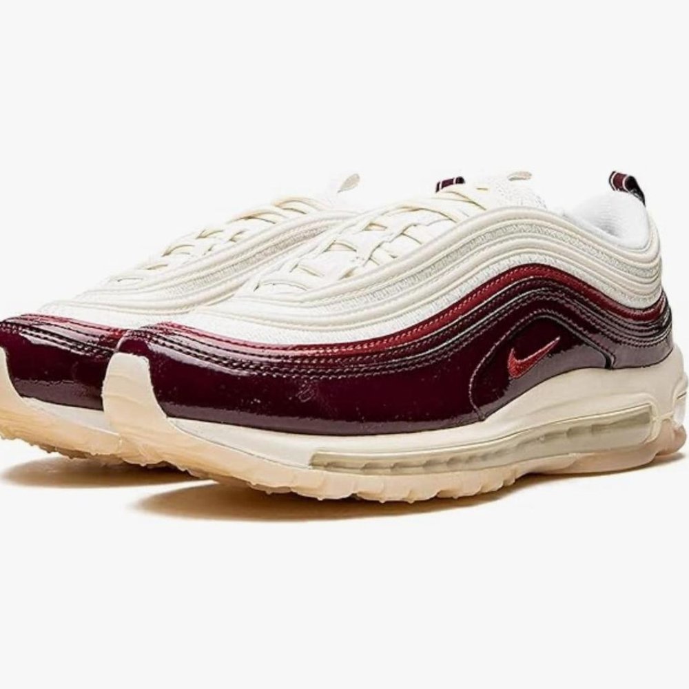 Women’s Nike Air Max 97, US 6 in “Beetroot”